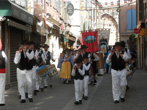 Procession with Association Santo Madaleno